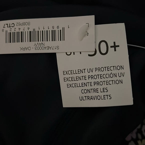 Amazon Essentials mens medium short sleeve rashguard tee. Navy blue. NWT. - Picture 4 of 4